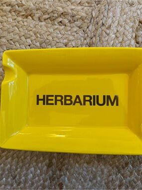 HERBARIUM Yellow Ceramic Tray